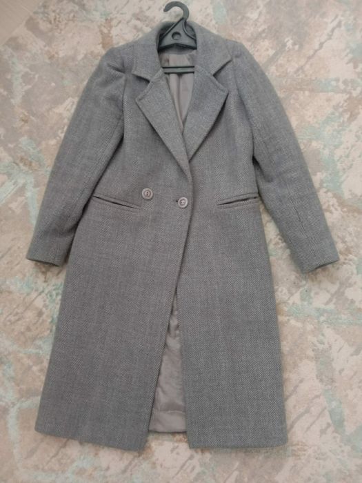 Пальто весеннее качественное