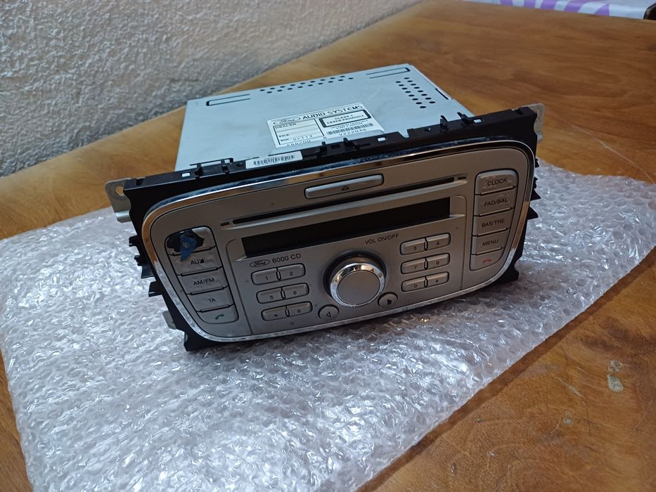 Radio- CD Ford Focus 2008