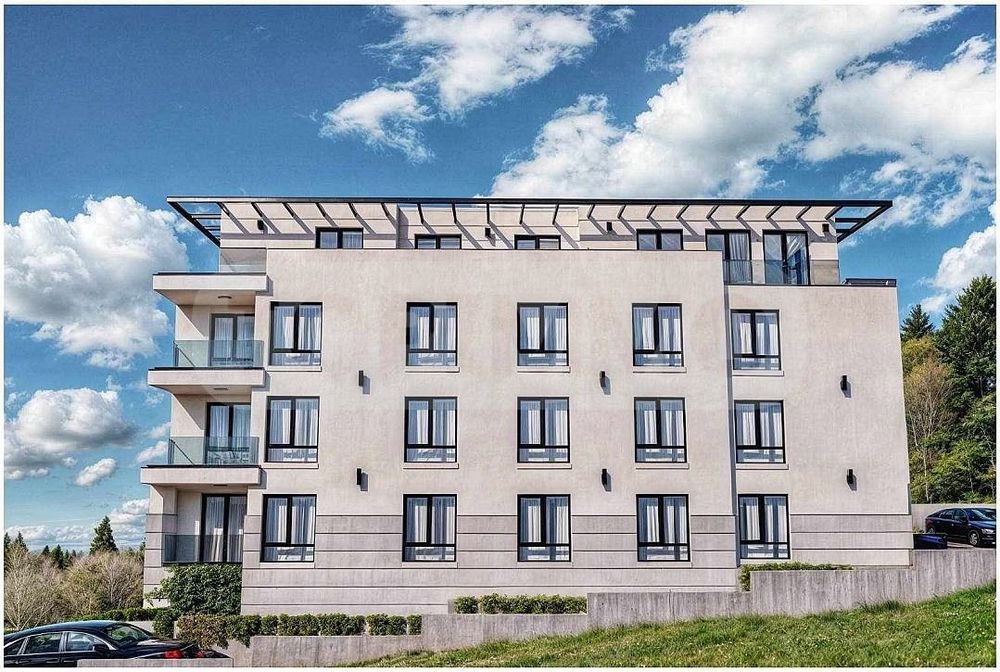 Продава се Четиристаен апартамент в Варна, Изгрев - 129 кв.м за 1446 €/кв.м - Снимка #1