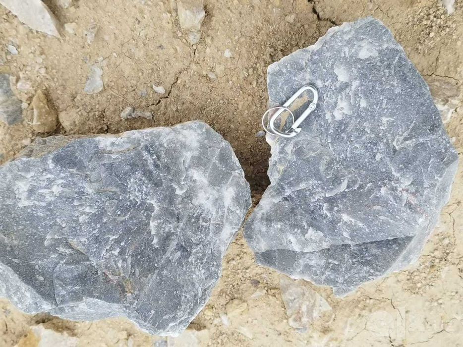 Целестин (Целестит, Сульфат стронция) SrSO4 Celestine Celestite