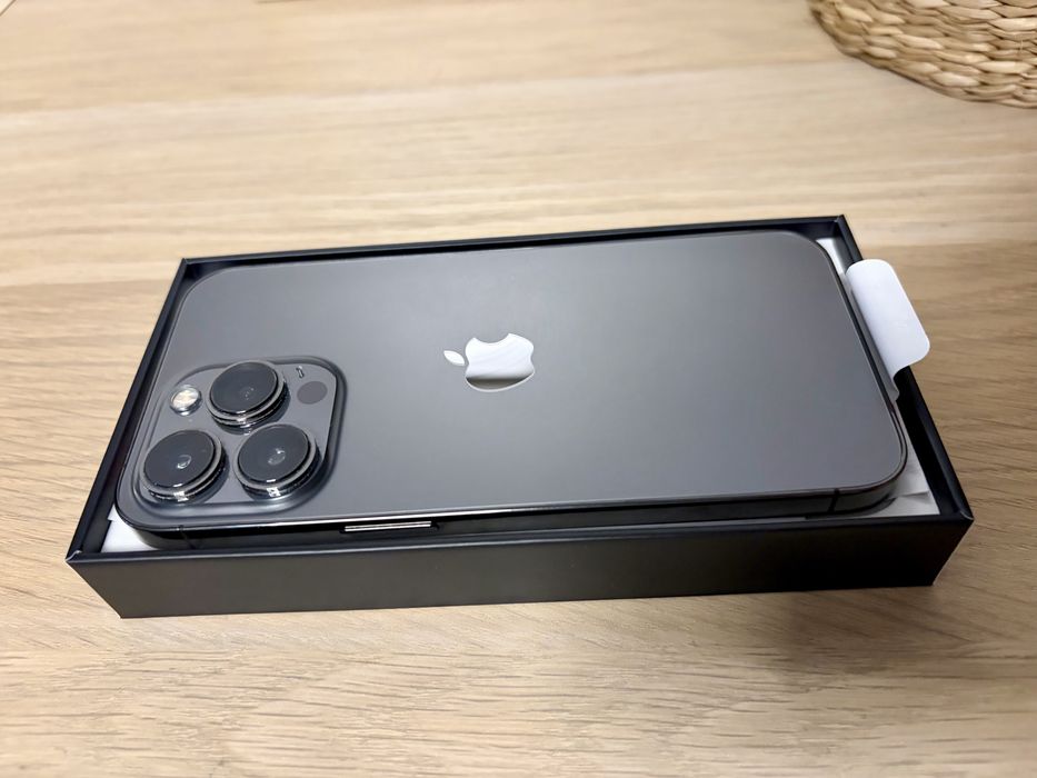 iPhone 13 Pro, 256 GB, Graphite