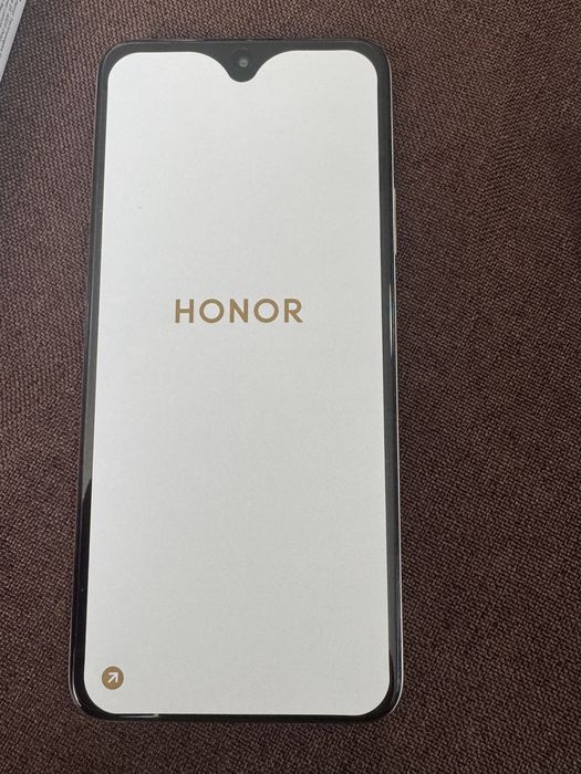 Телефон Honor 400  НОВ!