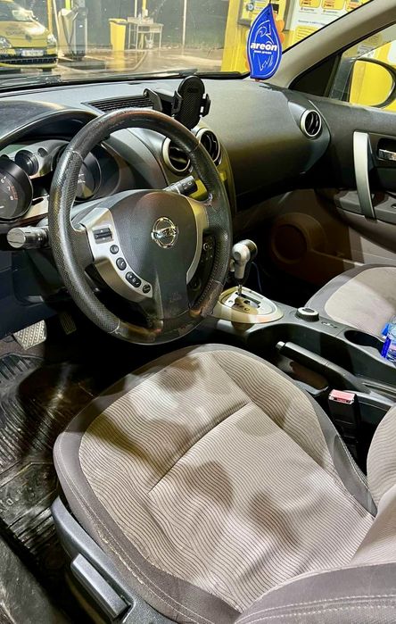Nissan Qashqai джип