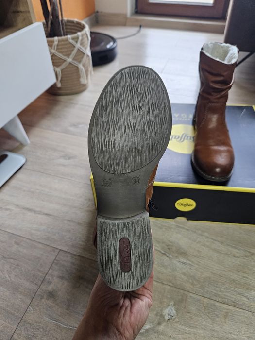 Дамски зимни боти