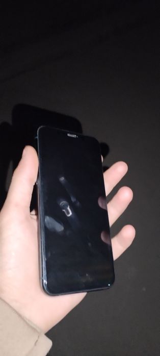 Iphone 11 pro yomkost76% pamyat 256  region KH/A