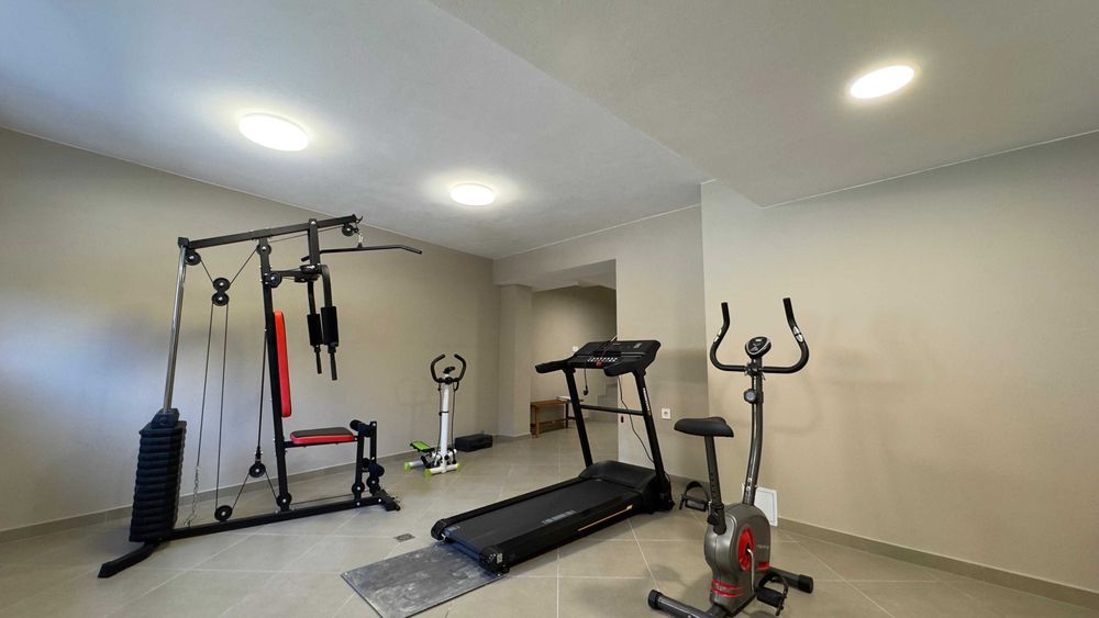 Продава се Къща в Трявна - 435 кв.м за 1725 €/кв.м - Снимка #12