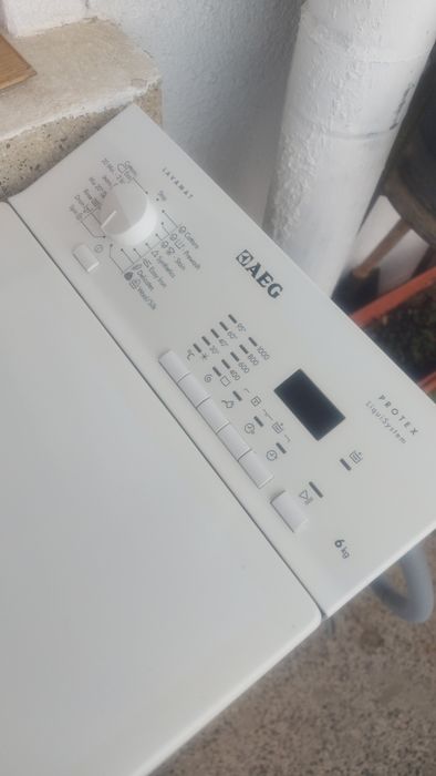 Продавам Пералня AEG  за 40  евро