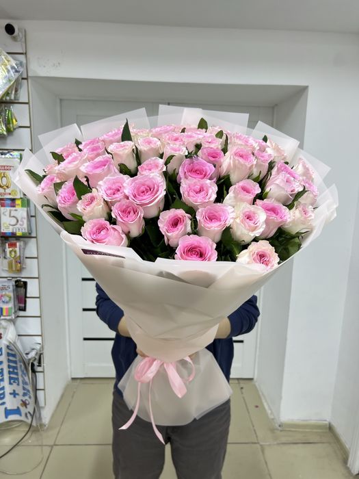 Букет из роз доставка цветов