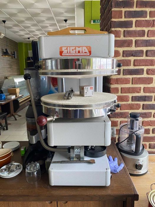 Formator pizza profesional SIGMA