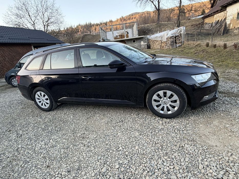 Skoda superb unic proprietar de noua