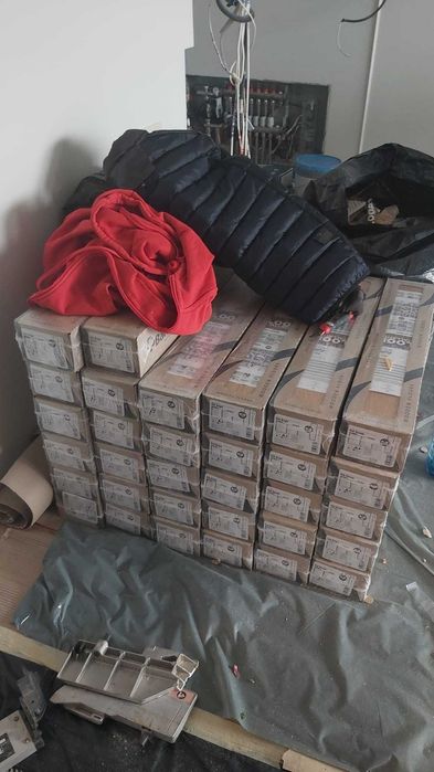 Parchet triplu stratificat 14 mm Barlinek Bright Herringbone 110