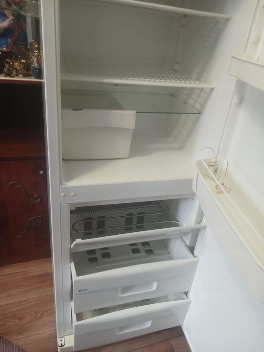 Продам холодильник