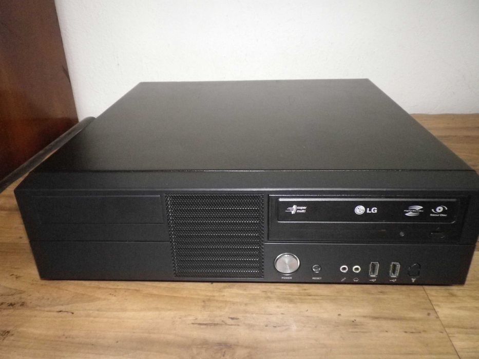 Двуядрен компютър Asus P5QPL-AM