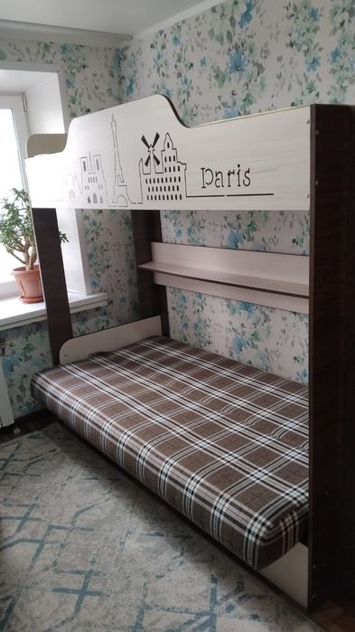 Продам детскую  кровать