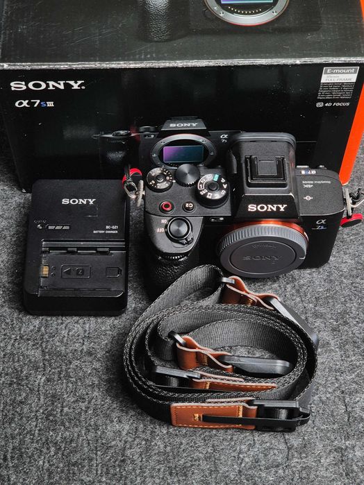 Sony A7s III Тяло