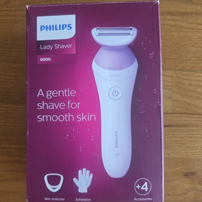 Aparat de ras Seria 6000, Philips, Electric, Fara fir, 120 min autonomie, Alb/Roz Nou
Aparat de ras fără fir cu utilizare umedă şi uscată