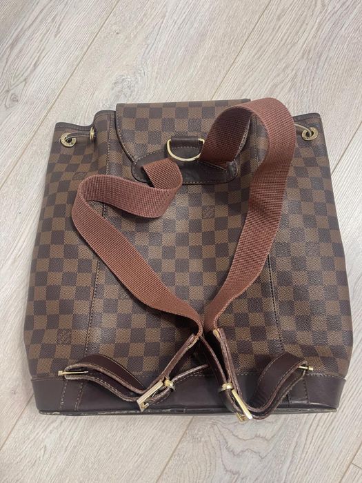 Rucsac Louis Vuitton , cadou borseta