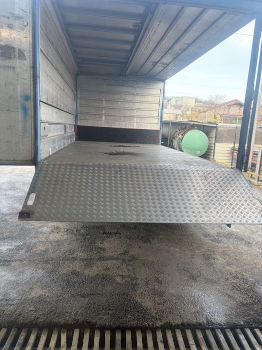 Remorca tandem camion