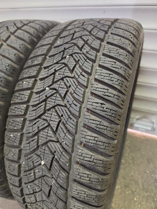 2бр. 225/40/18 гуми Dunlop Winter Sport 5 225 40 18 зимни