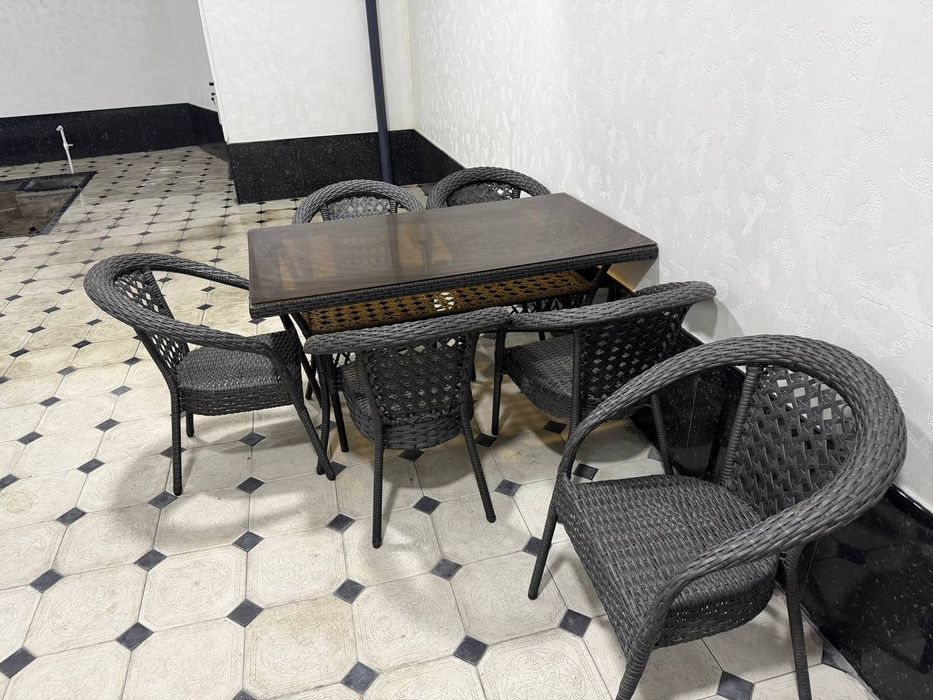 Ховли ва дача учун стол стул сотилади!