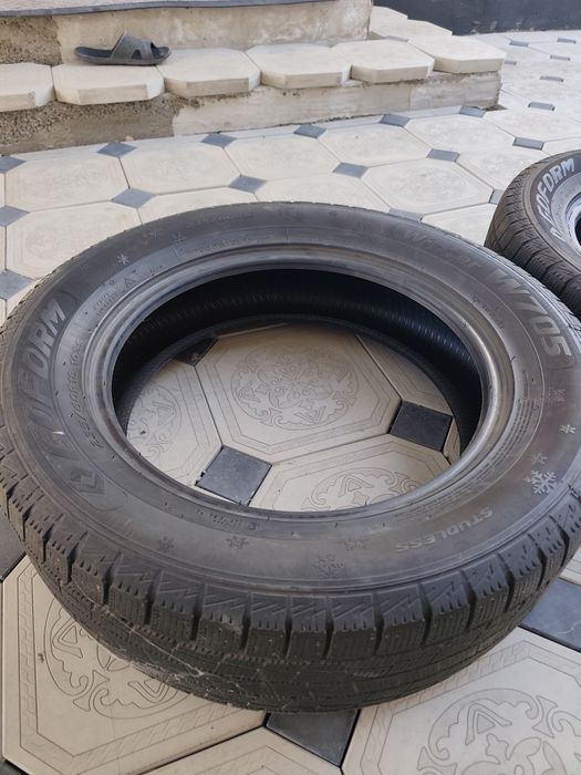 Зимные шины гоформ 235/60R18