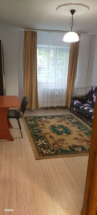 Garsoniera renovată, mobilată și utilată complet - spre inchiriere