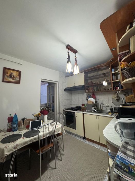 Apartament 2 camere semidecomandat 42 mp etaj 1 Marasti — fotografia 3