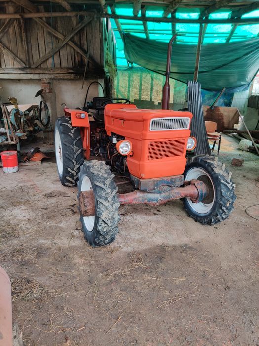 Vând tractor fiat dtc