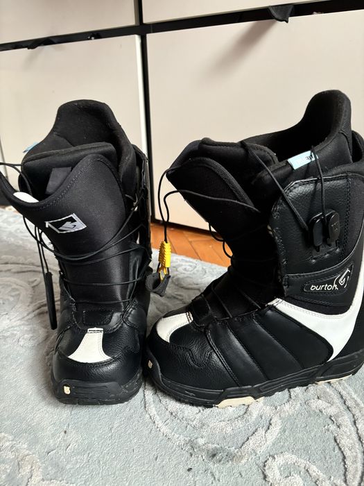 Snowboard Burton 125 cm complet – boots 36.5 – stare impecabilă