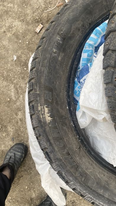 Зимние шины Michelen 235/55/18 на ниссан