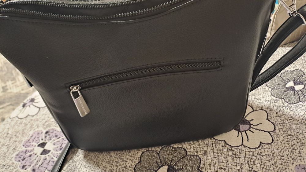 Продам новую сумку. 9000тт