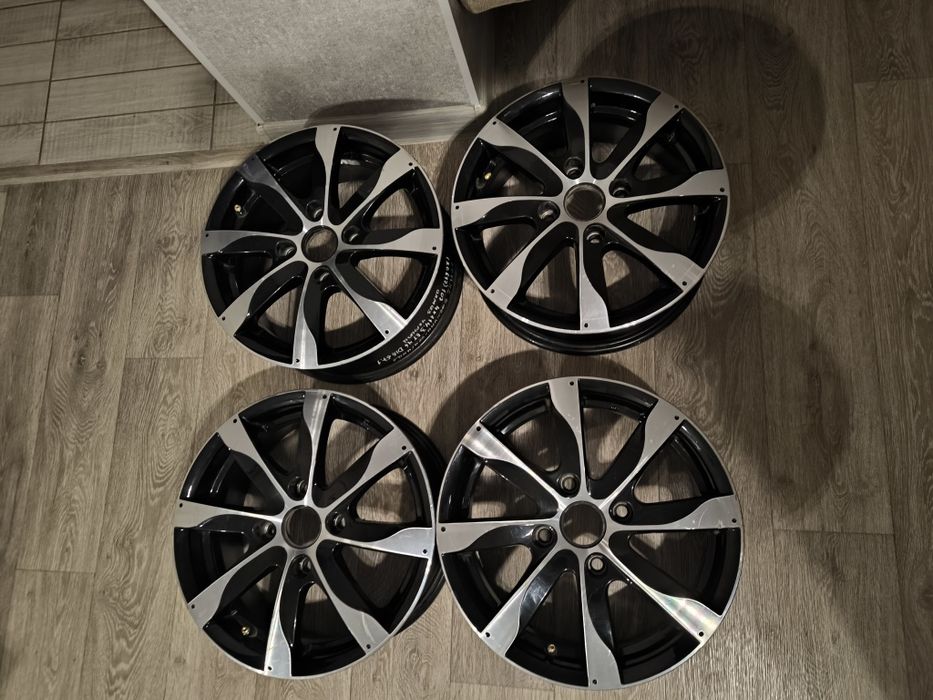 Диски R15 черный алмаз