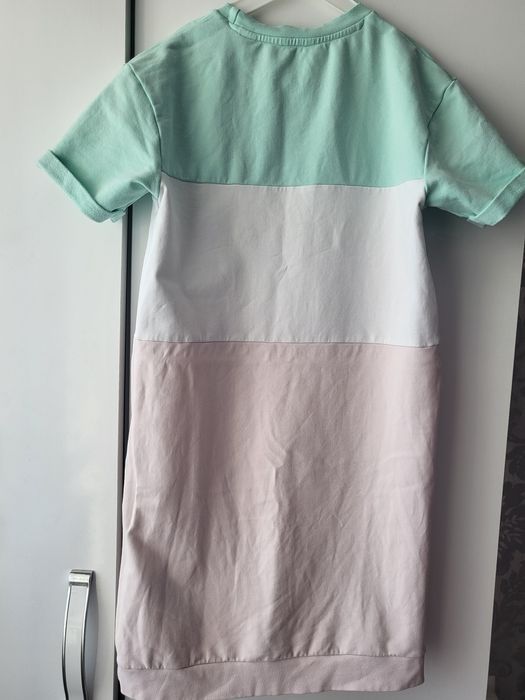 Оригинални рокля Guess