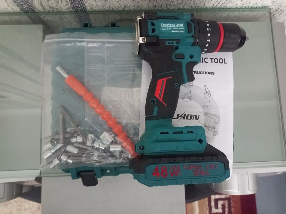 Бесщёточный новый шуруповёрт 13мм