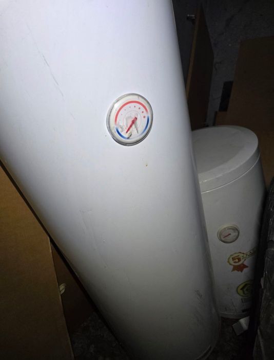 Два броя бойлери