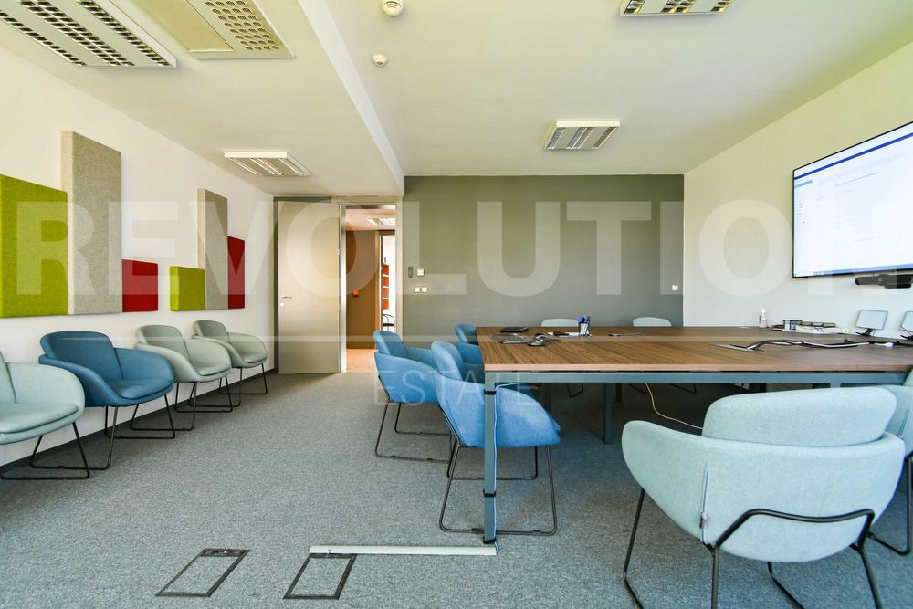 Продава се Офис в София, Сухата река - 482 кв.м за 1202 €/кв.м - Снимка #8