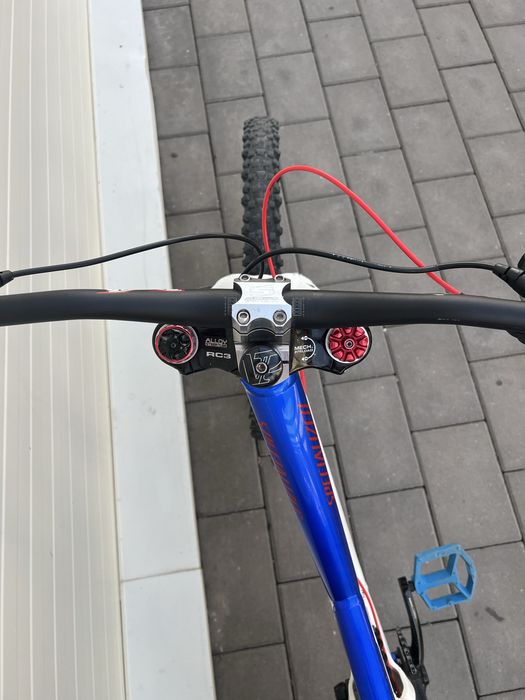 Specialized Demo 8