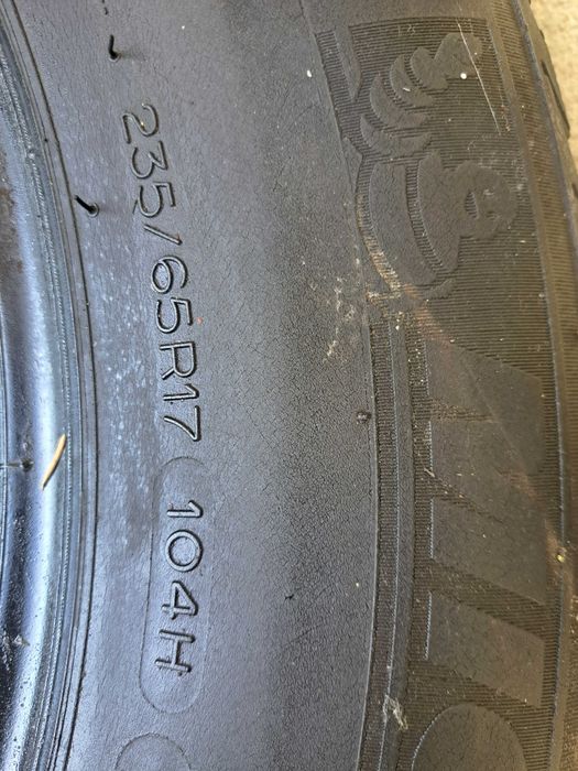Гуми Michelin 235 65 R17 104H зимни