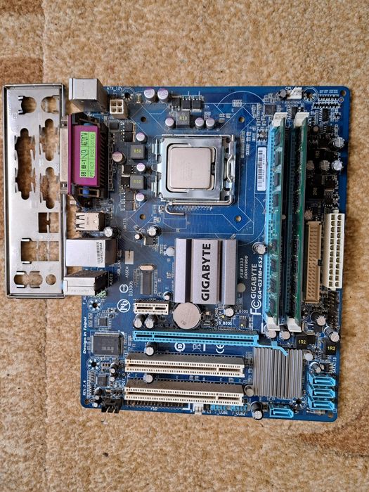 kit  placa de bază  G31 s775 + RAM HYNIX 2x2GB DDR2 PC2-6400U defecte