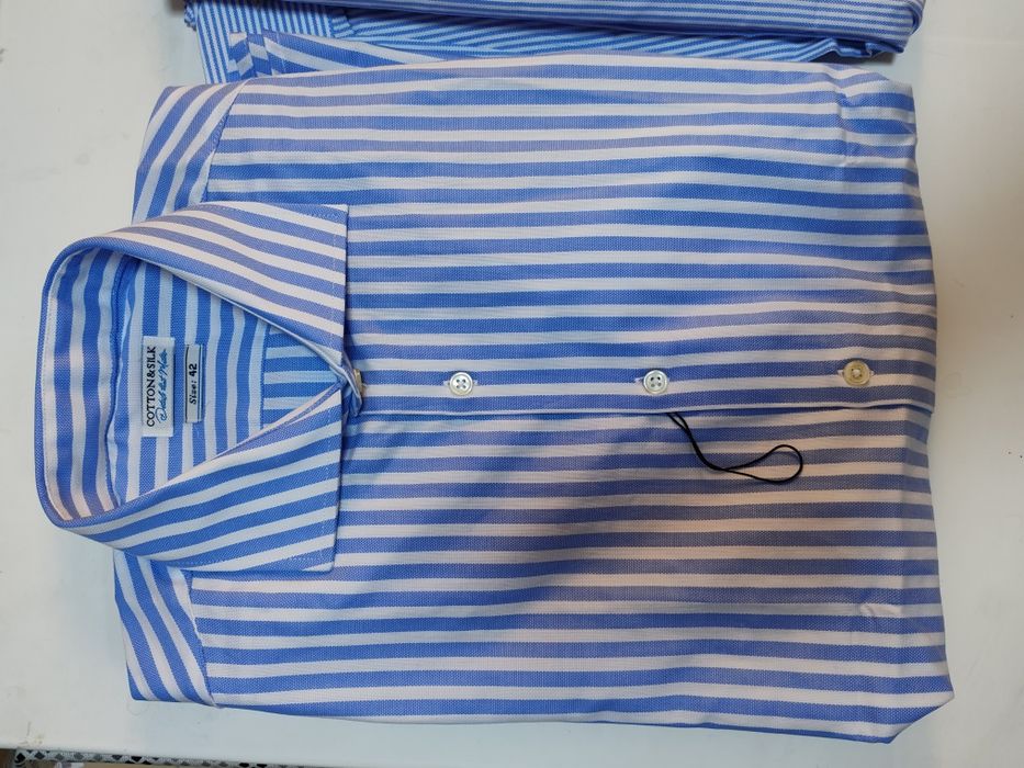 Vind  cămăși de calitate superioara de firma