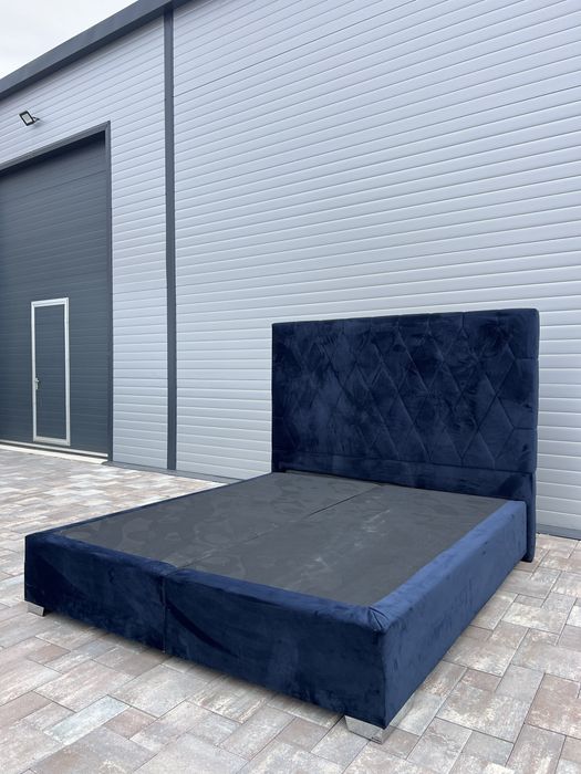 Pat Dormitor Tapitat • Boxspring 1,80 x 2,00 Impecabil Catifea