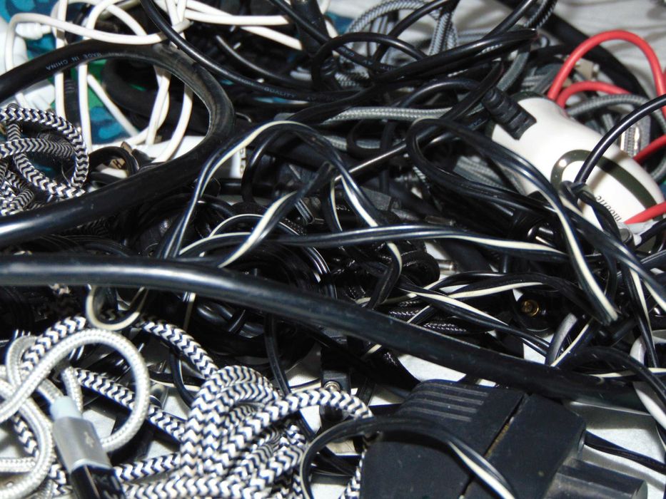 фотоапарат SONY DSX H300 перфектен за любители,начинаещи