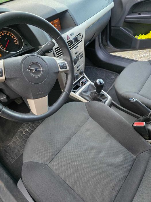 Vind Opel Astra