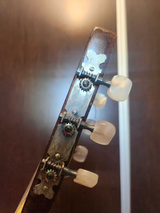 Chitara vintage Hofner deosebita