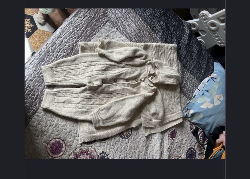 Продам комбинезоны детские
