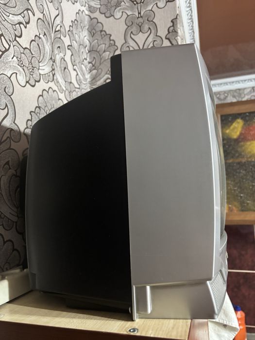 Продам Телевизор JVC