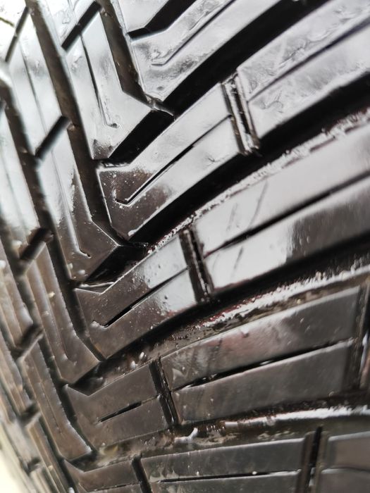 Anvelope 225 50 18 Continental M+S