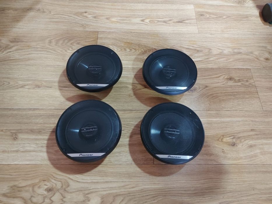 Difuzoare Pioneer 2 cai, 17 cm, 6,75", 4ohmi