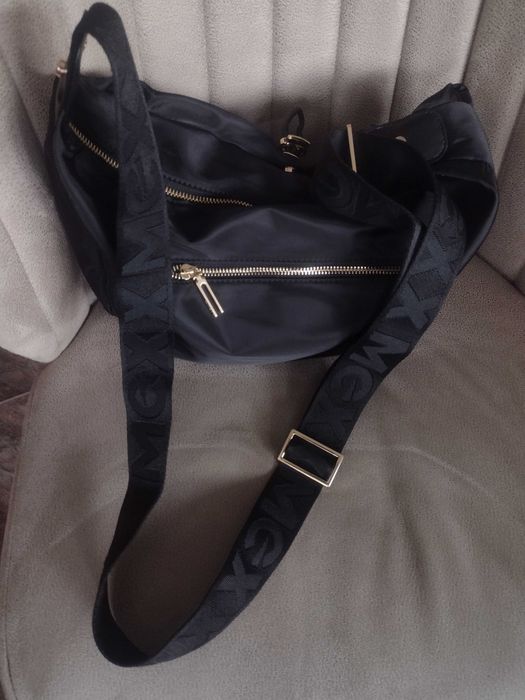 Дамска чанта MEXX