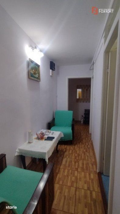 Apartament 3 camere 68 mp, zona Lipovei - Garaj
